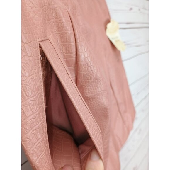 Altard State Womens Crocodile Embossed Faux Leather Mini Skirt Pink Size M - Picture 4 of 8